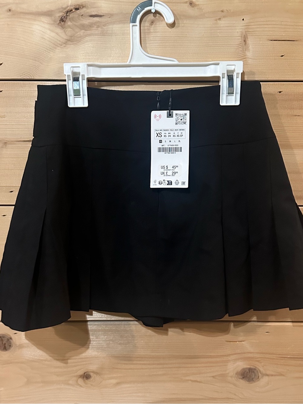 Zara Black Pleated Mini Skirt